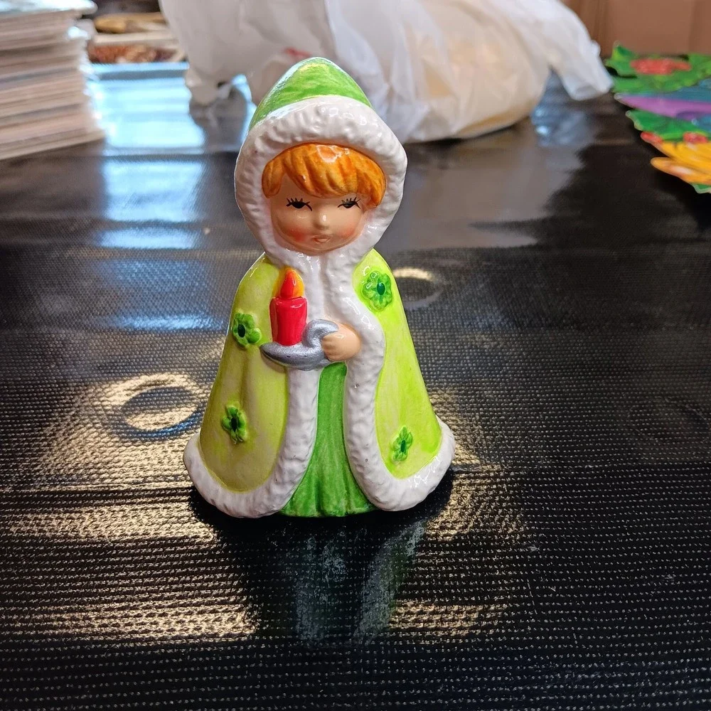 Vintage MCM Christmas Girl Figurine Korea Ceramic Green Candle‎ Holiday Decor